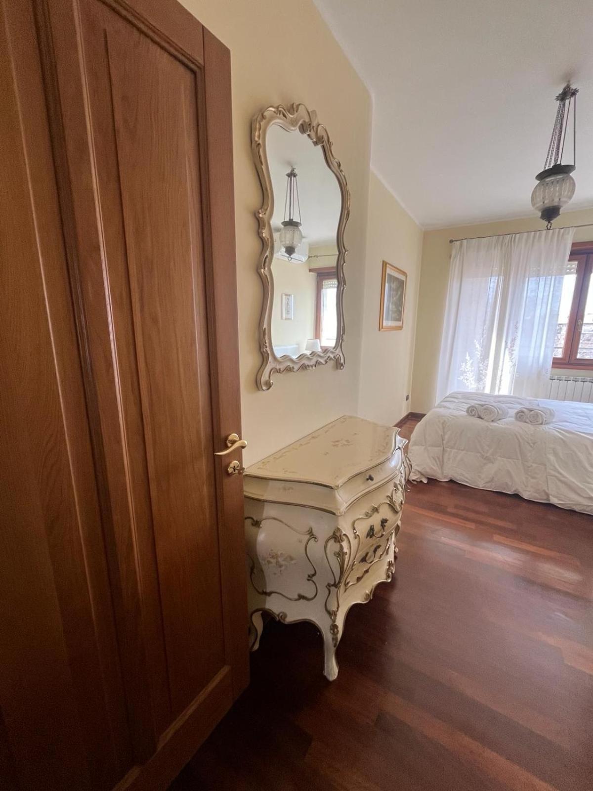 Appia Nuova Lucrezia Apartment Roma Dış mekan fotoğraf