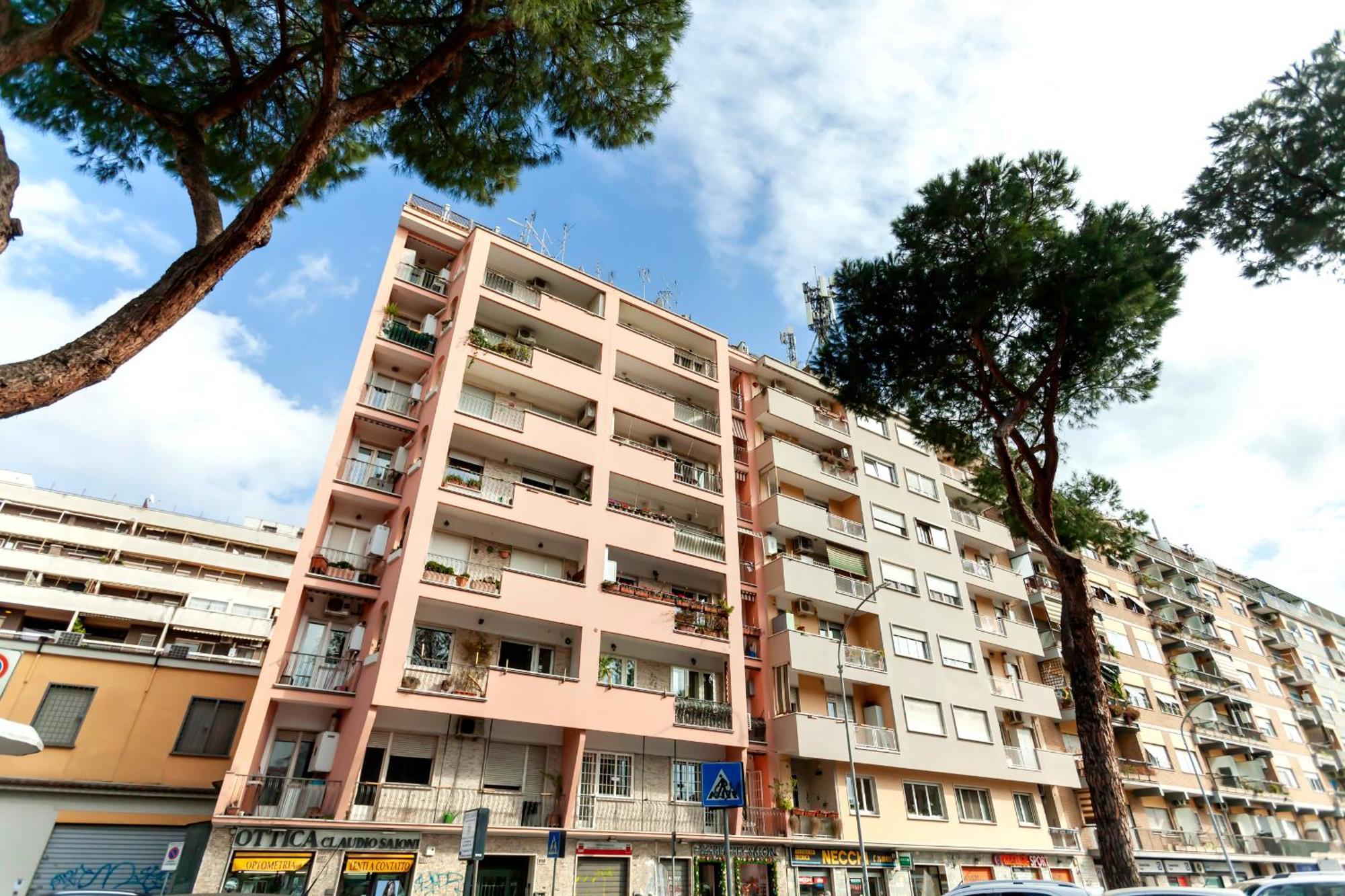 Appia Nuova Lucrezia Apartment Roma Dış mekan fotoğraf